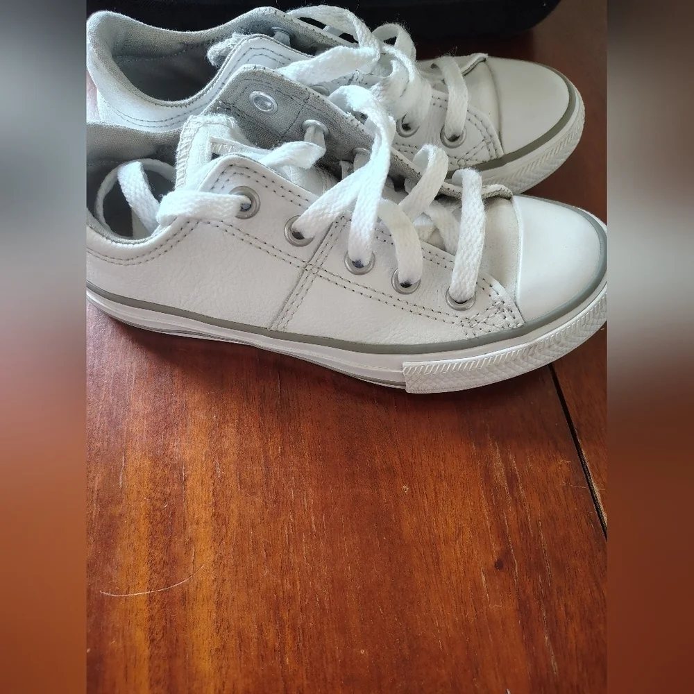 Converse All Star Classic White Kids Sneakers Size 12